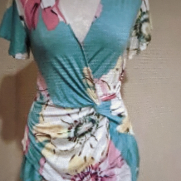 Anthropologie Tops - Anthropologie Deletta floral wrap top, size small. 🌷